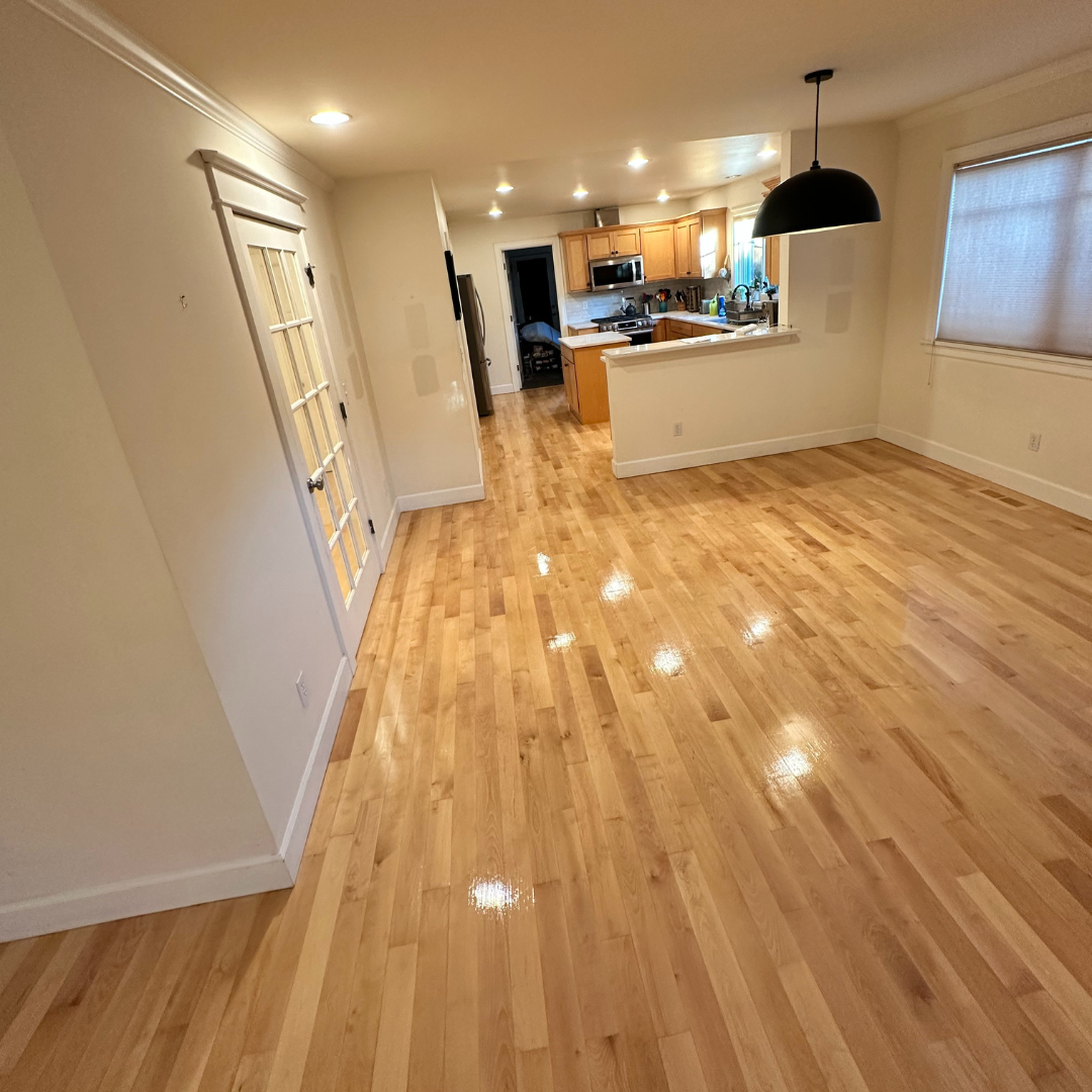 sanding and refinishing hardwood floors